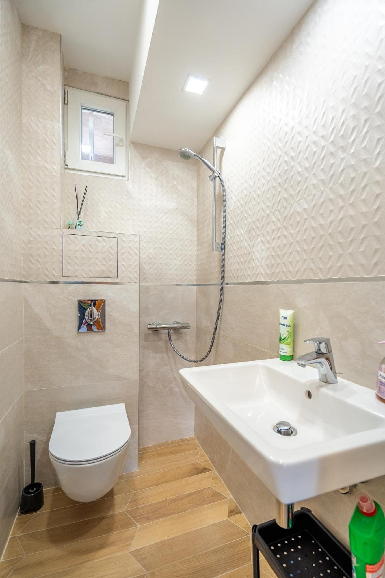 Downtown Apartment Eymi Sofia Exterior foto